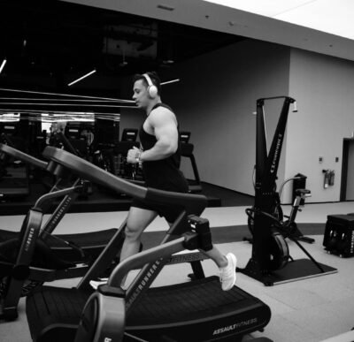 Dubai workout trainer